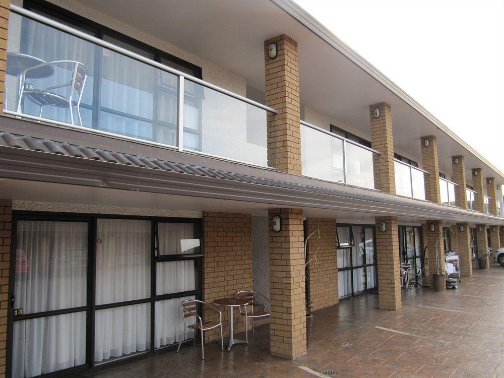 Palm City Motor Inn Napier Exterior photo